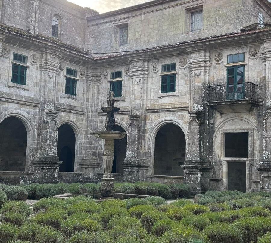 Monasterio de Oseira-San Cristovo de Cea必去景点