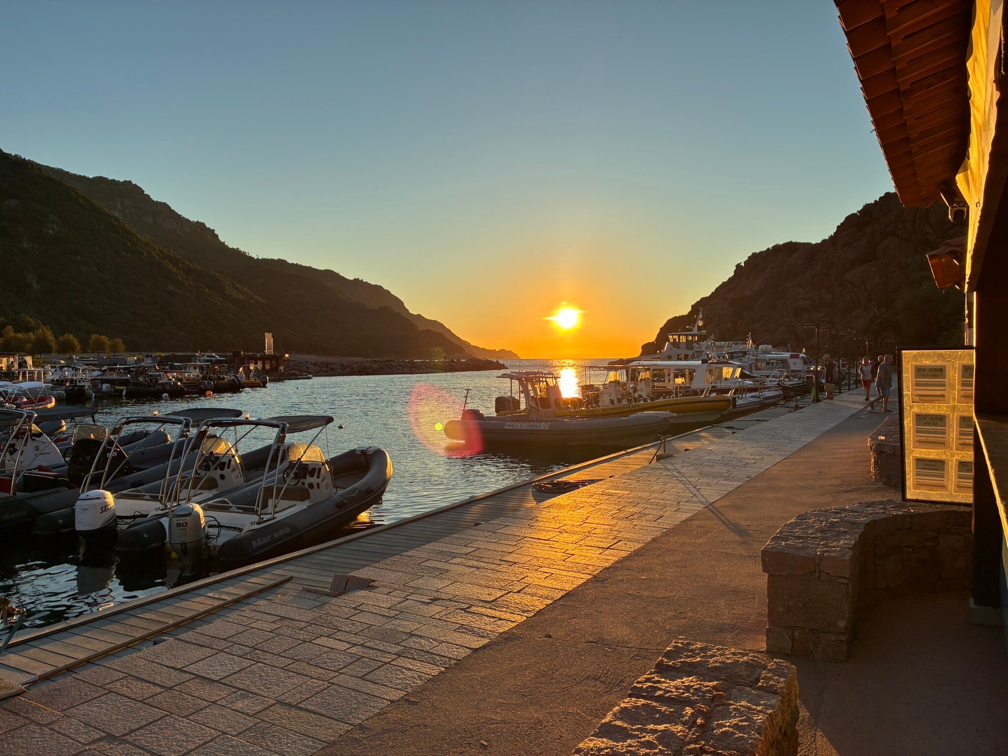 Hotel Le Subrini-官方