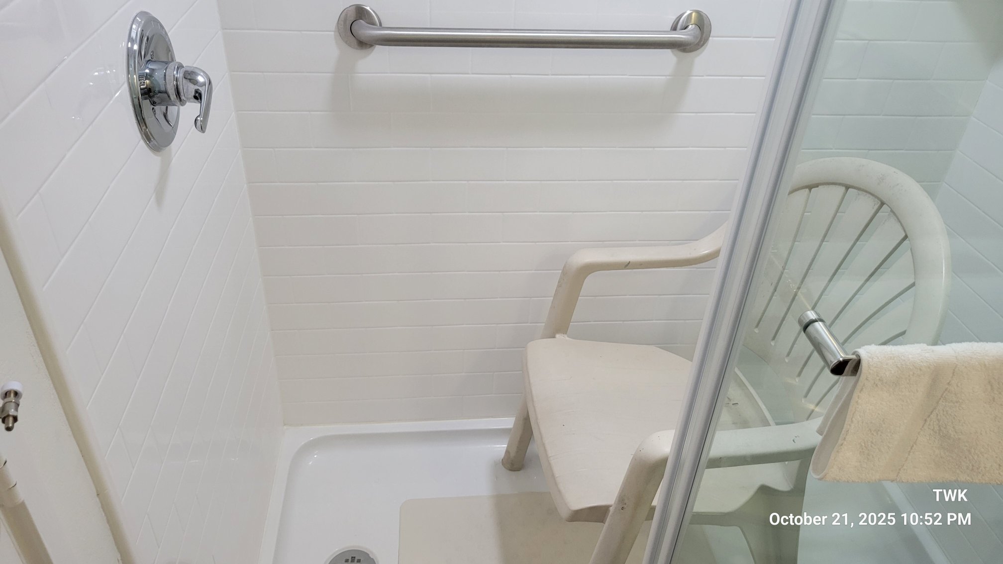 代顿豪斯酒店-浴室