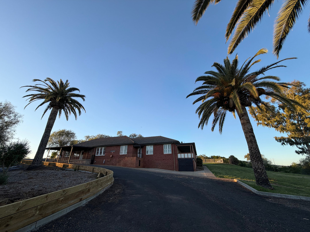 Hermitage Hill主图