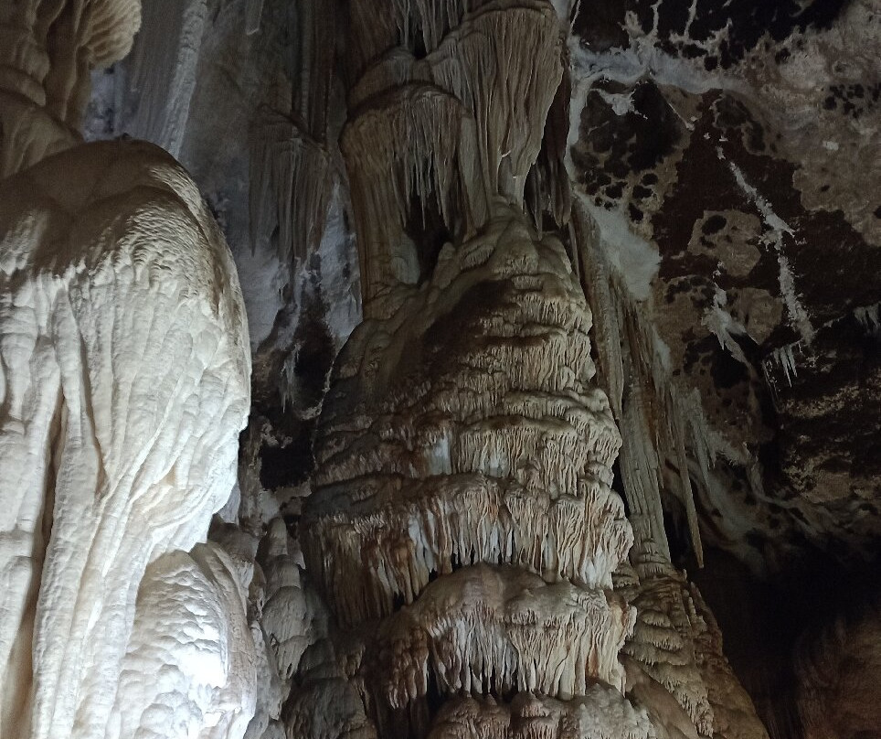 Grotta di Santa Barbara-Iglesias必去景点