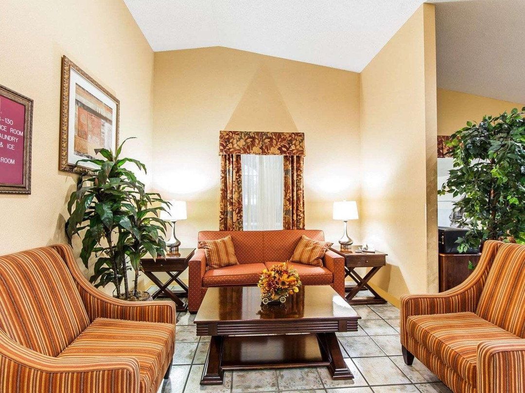 Lloyd酒店住宿-Quality Inn