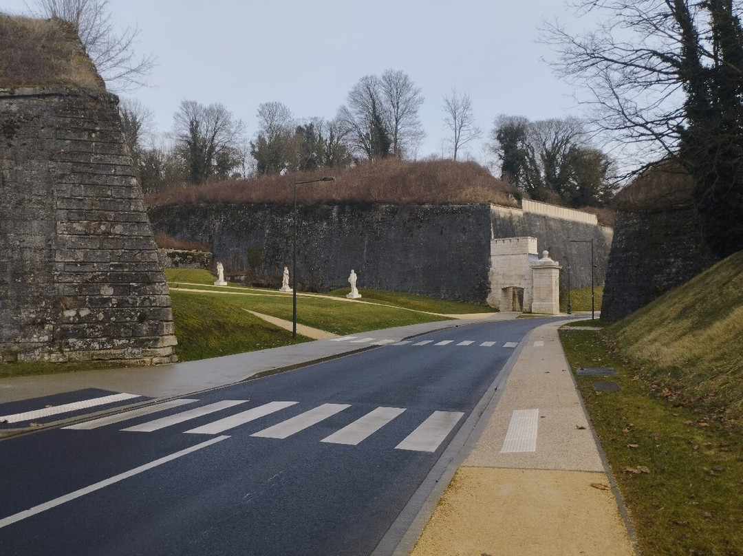 Carrefour des Maréchaux