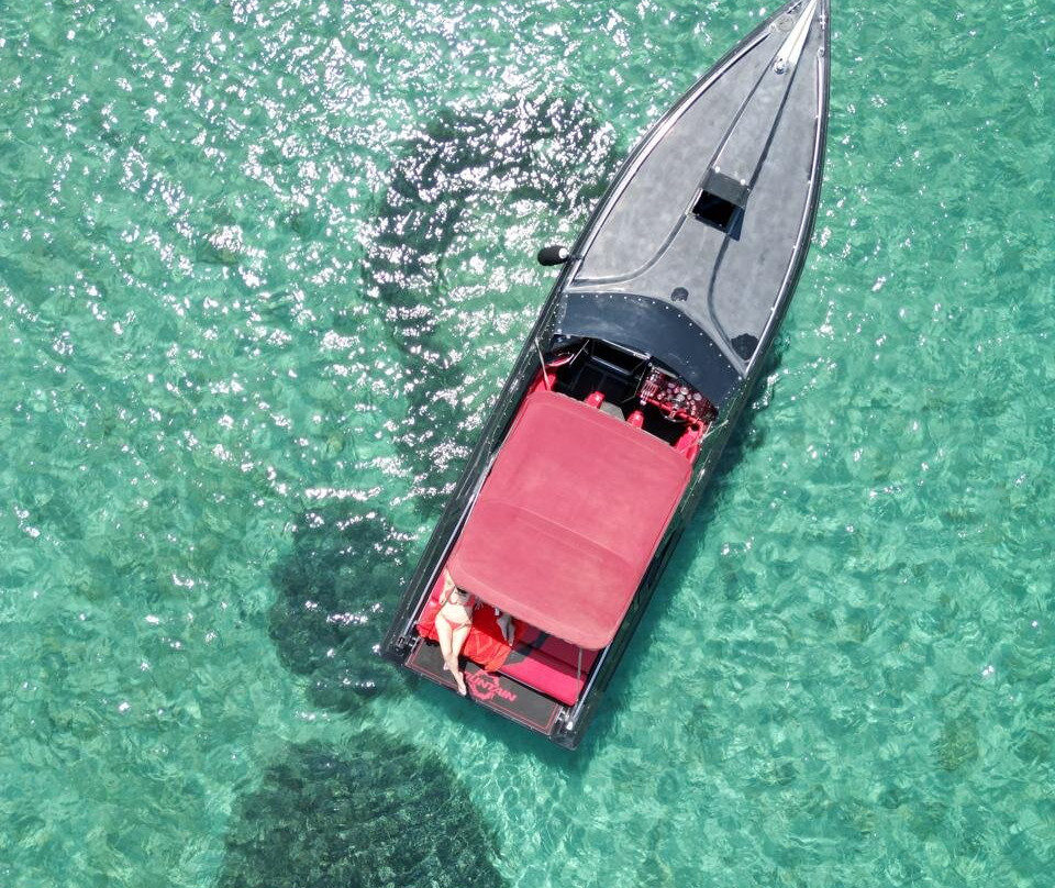 Riviera Sea Cruises-Argyroupoli必去景点