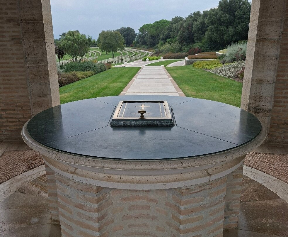 Sangro River War Cemetery-Torino di Sangro必去景点