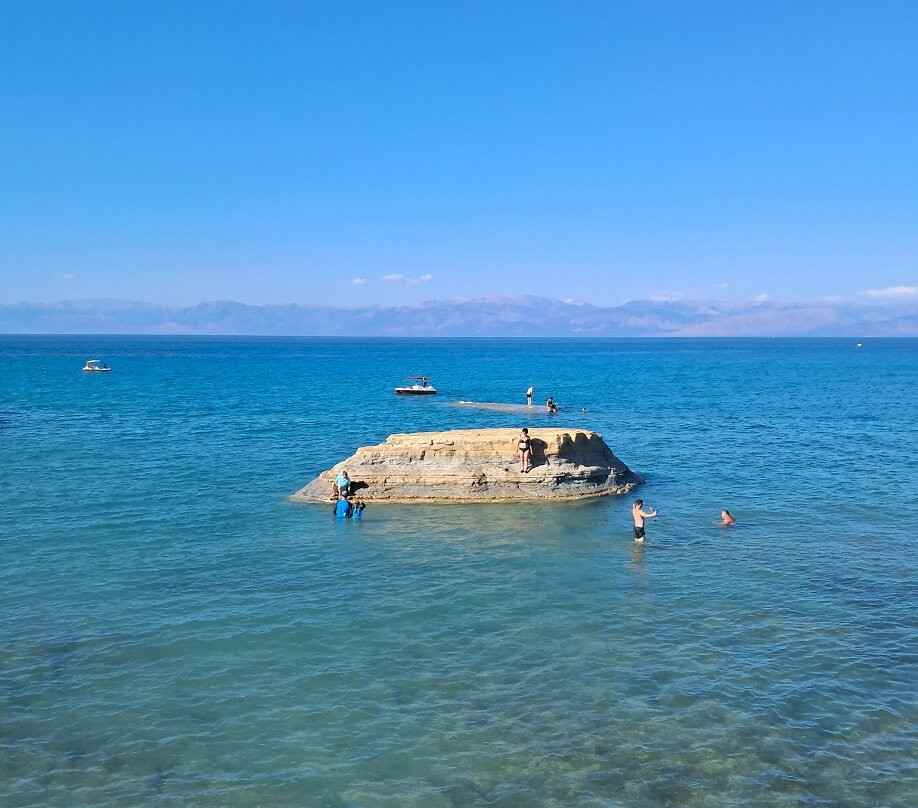 Apotripiti Beach-Sidari必去景点