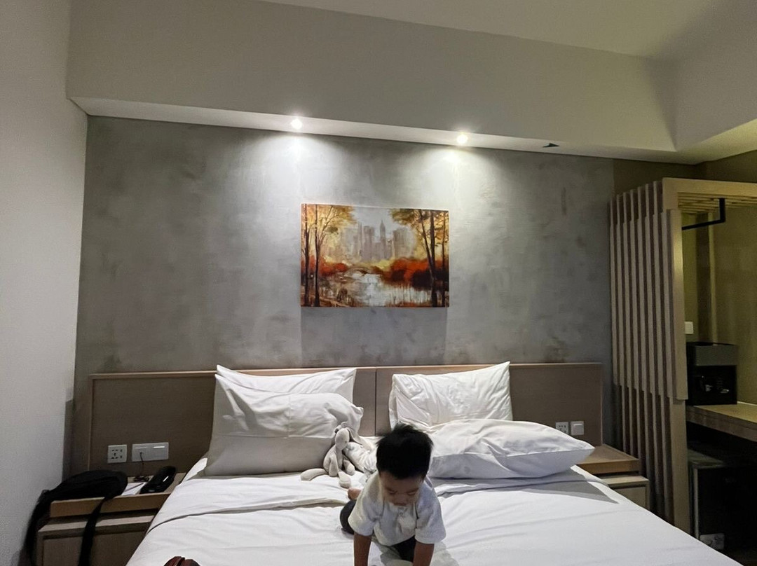 Swiss-Belexpress Cilegon主图