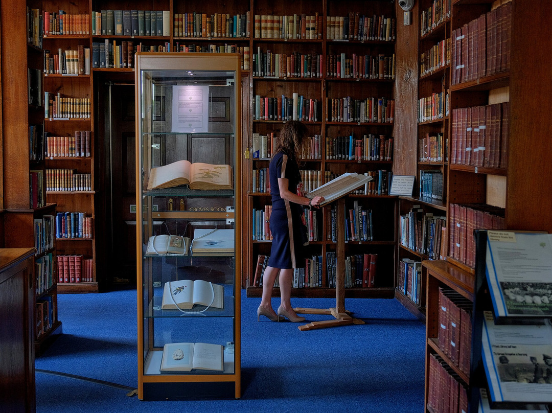 Priaulx Library-根西岛必去景点