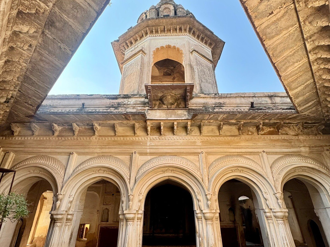 Lakshmi Temple-欧恰必去景点