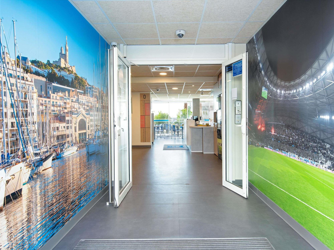 Les-Pennes-Mirabeau酒店住宿-马赛埃斯塔克宜必思快捷酒店