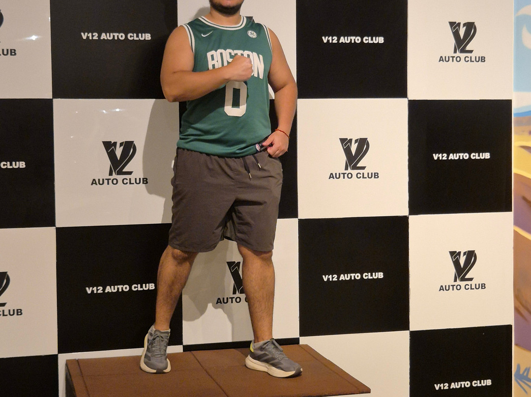 V12 Auto Club-巴西利亚必去景点