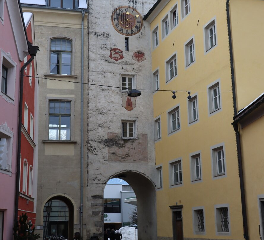 Porta Delle Orsoline-布鲁尼科必去景点