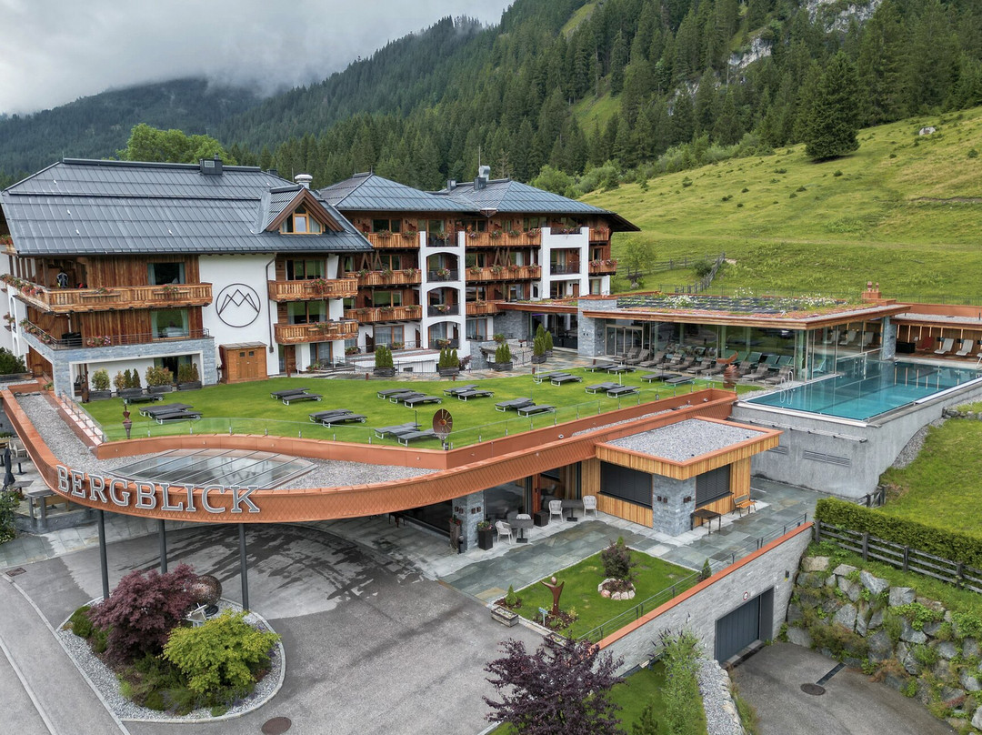 Hotel Bergblick主图