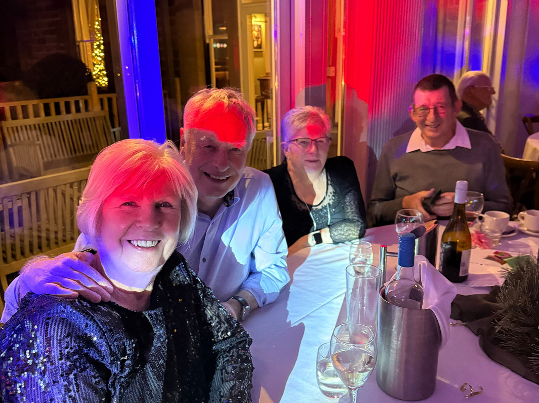 霍尔顿庄园酒店主图