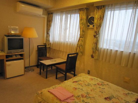 山梨大酒店主图