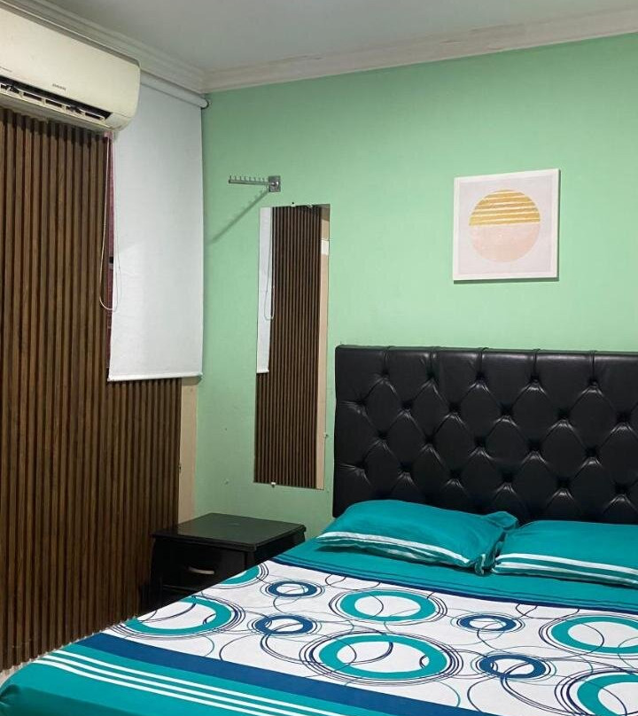 Hotel Aparta Napoles