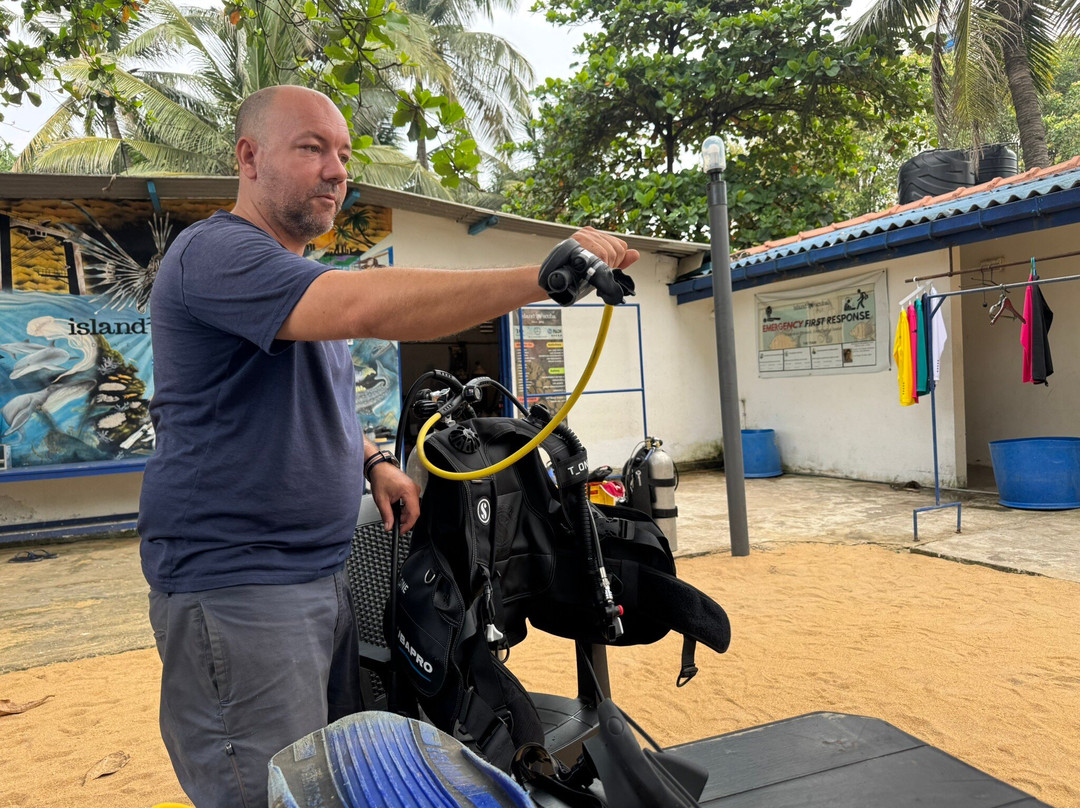 Island Scuba-科伦坡必去景点