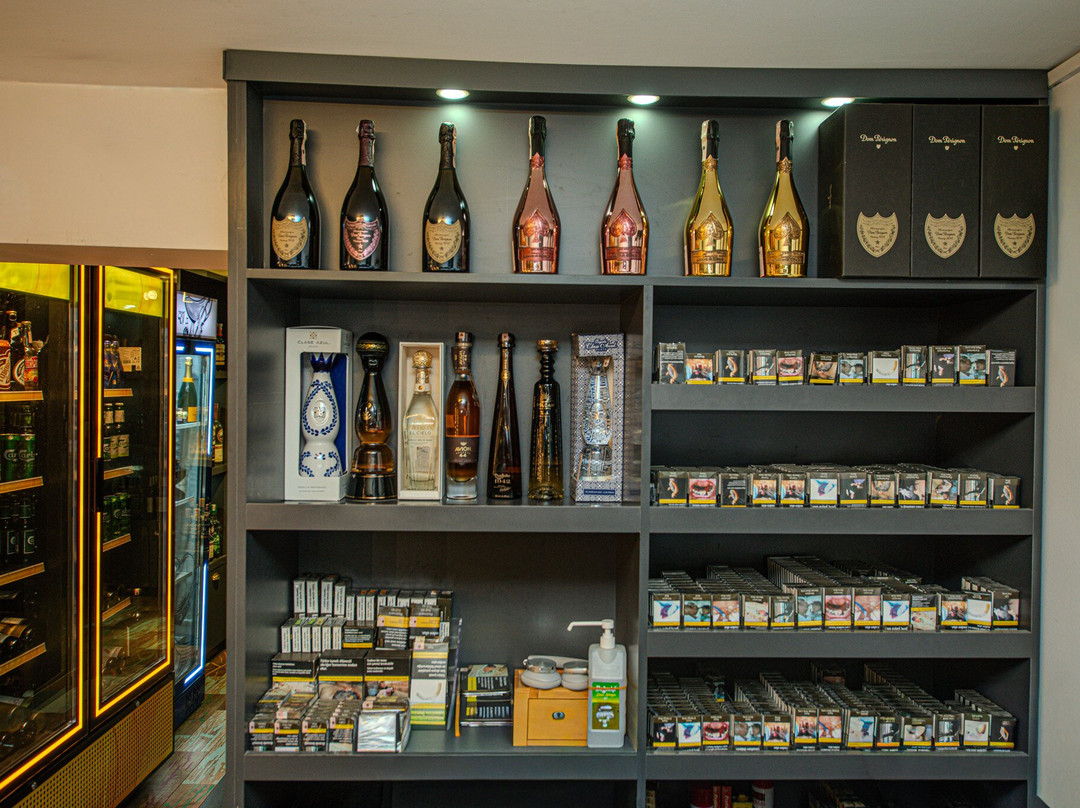 Gaja Exclusive Wine & Spirits Store-穆拉必去景点