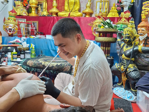 Sak Yant Chiang Mai | Bamboo Tattoo-清迈必去景点