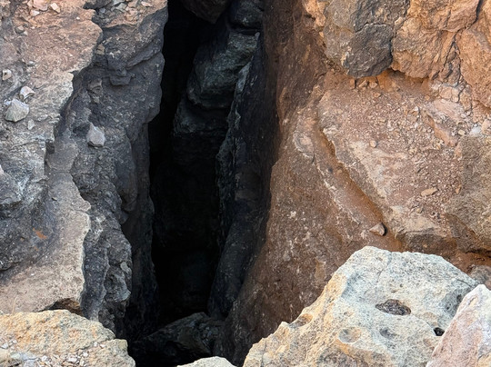 Apache Death Cave-温斯洛必去景点