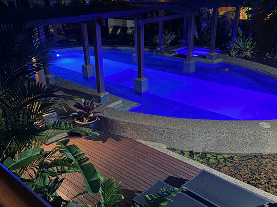 道格拉斯自由港酒店主图