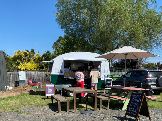 Love Grub Acai bowls and Smoothies