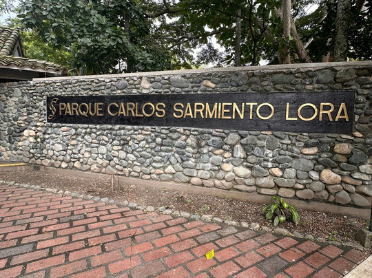 Parque Carlos Sarmiento Lora-Tulua必去景点