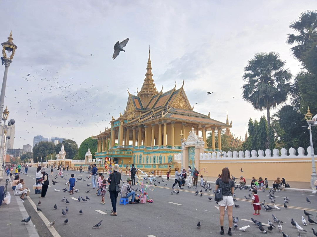 Cambodia Private Taxi Driver-金边必去景点