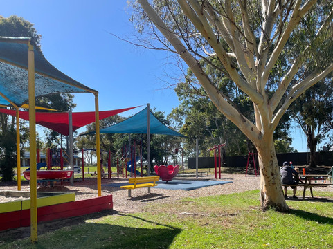 Apex Park Playground-Wy Yung必去景点