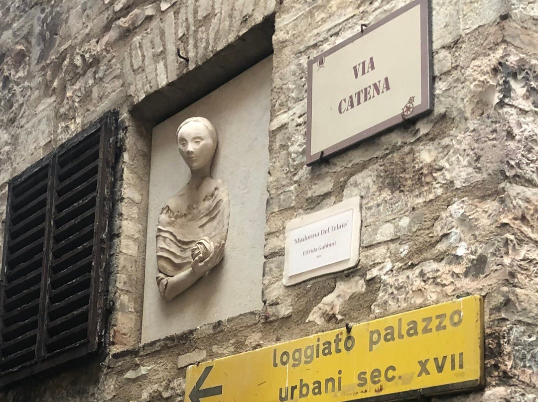 Loggiato Palazzo Urbani-Spello必去景点