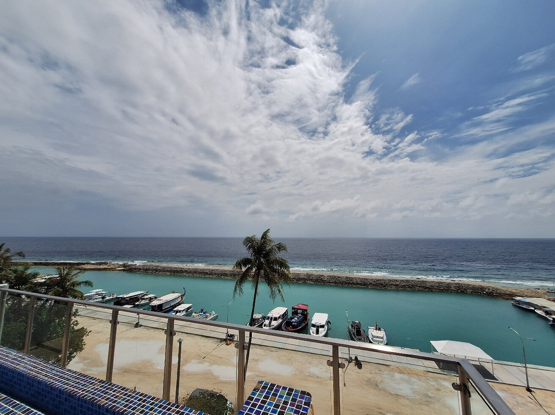 Lonuhiri at Dhigurah