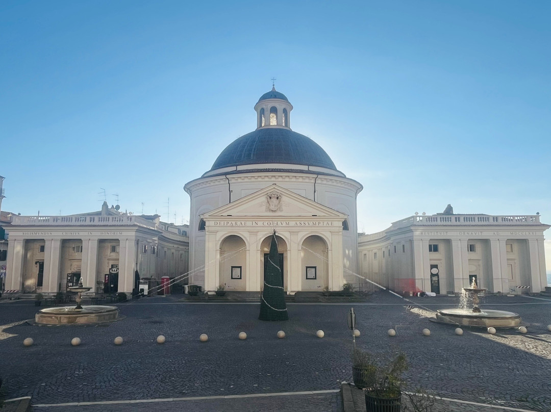 Chiesa di Santa Maria Assunta in Cielo-阿里恰必去景点