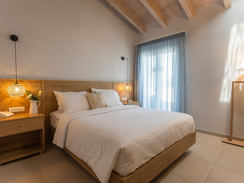 泰勒希拉酒店主图