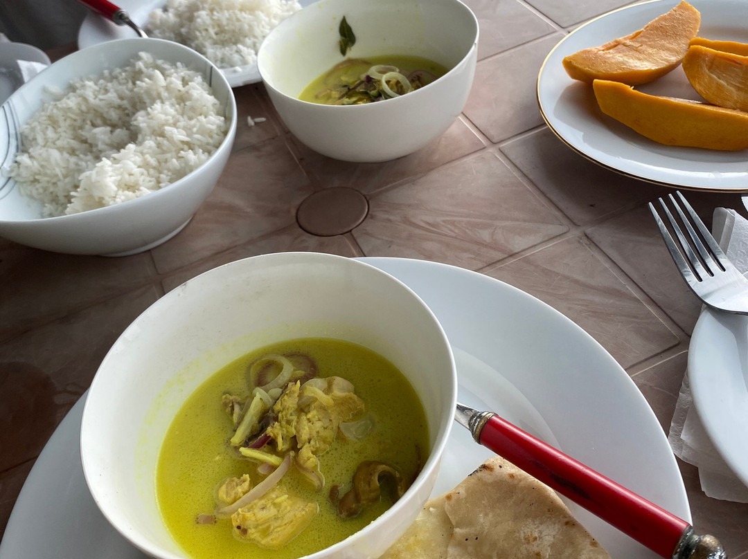 沃萨娜海滩酒店主图