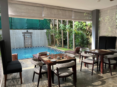 坦布伊拉姆酒店主图