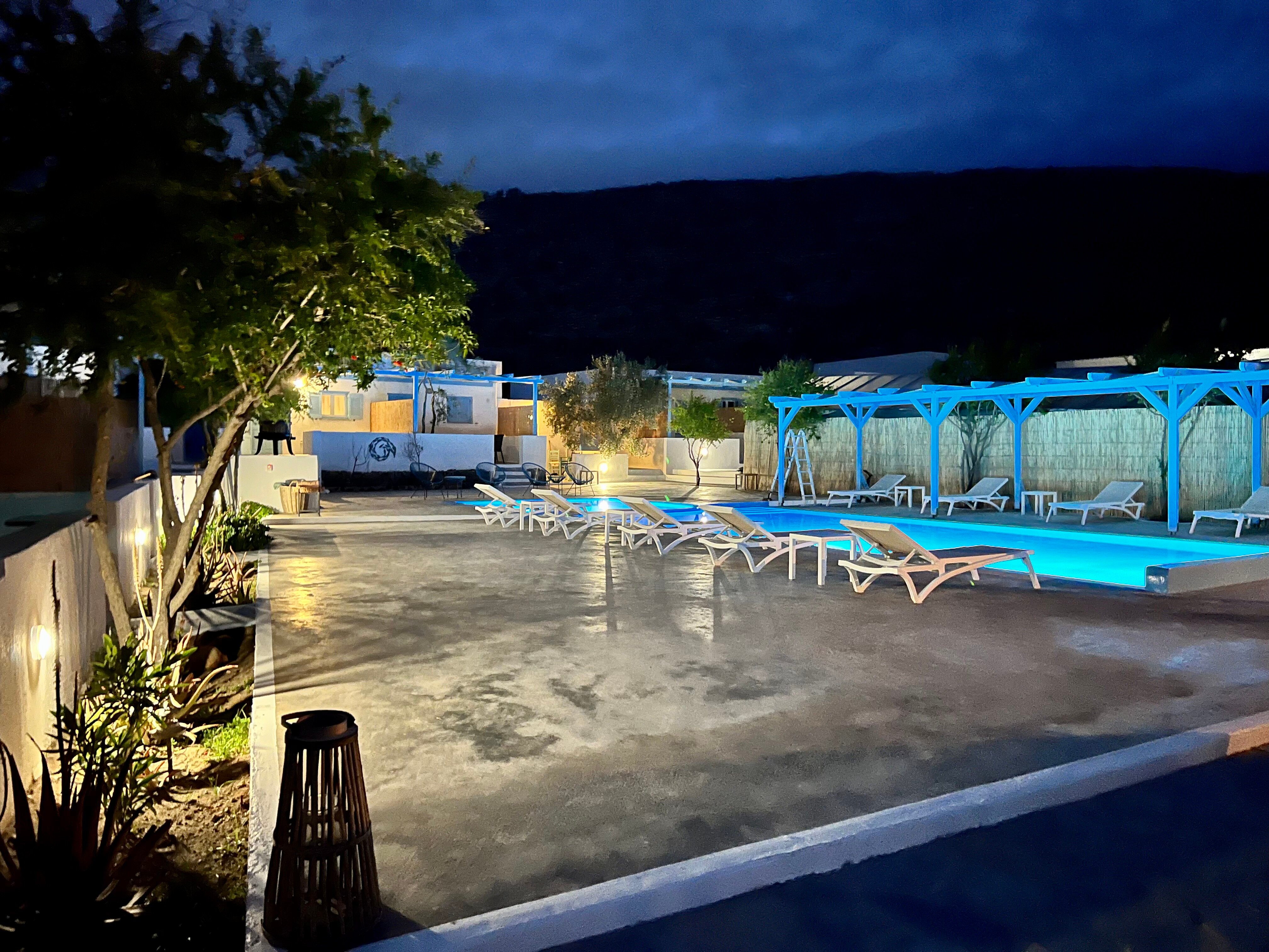 Family Village Santorini-泳池