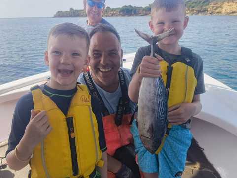 Soulitsa Fishing Tours Zakynthos-扎金索斯镇必去景点