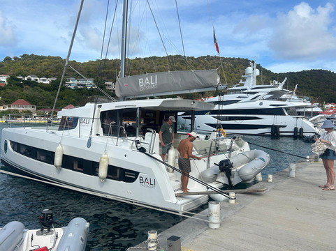 Sailing Virgins-Road Town必去景点