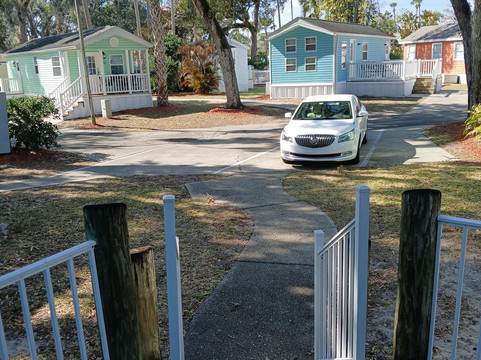 热带棕榈度假村和露营地主图