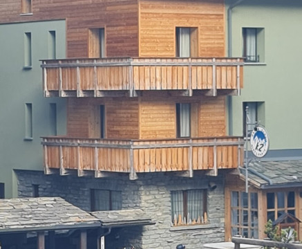 艾尔伯格K2酒店主图