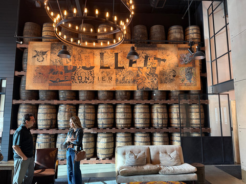 Kentucky Bourbon Boys-路易斯维尔必去景点