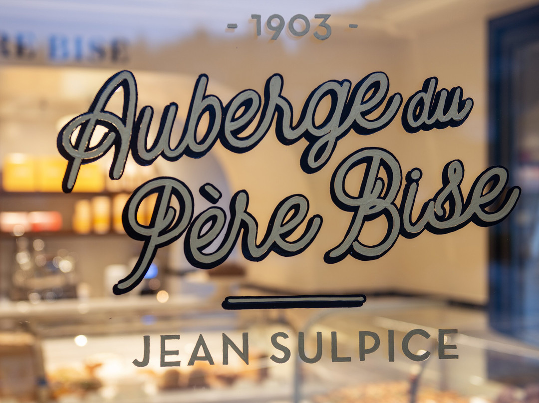 La Boutique du Pere Bise-塔卢瓦尔必去景点