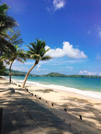 普吉岛乐谷浪都喜天丽酒店主图