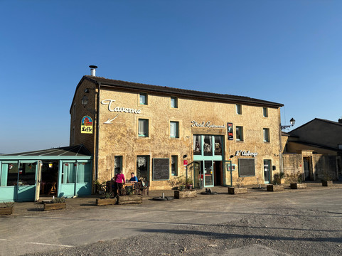 马维尔酒店主图