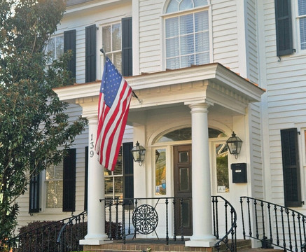 卡里奇豪斯酒店主图