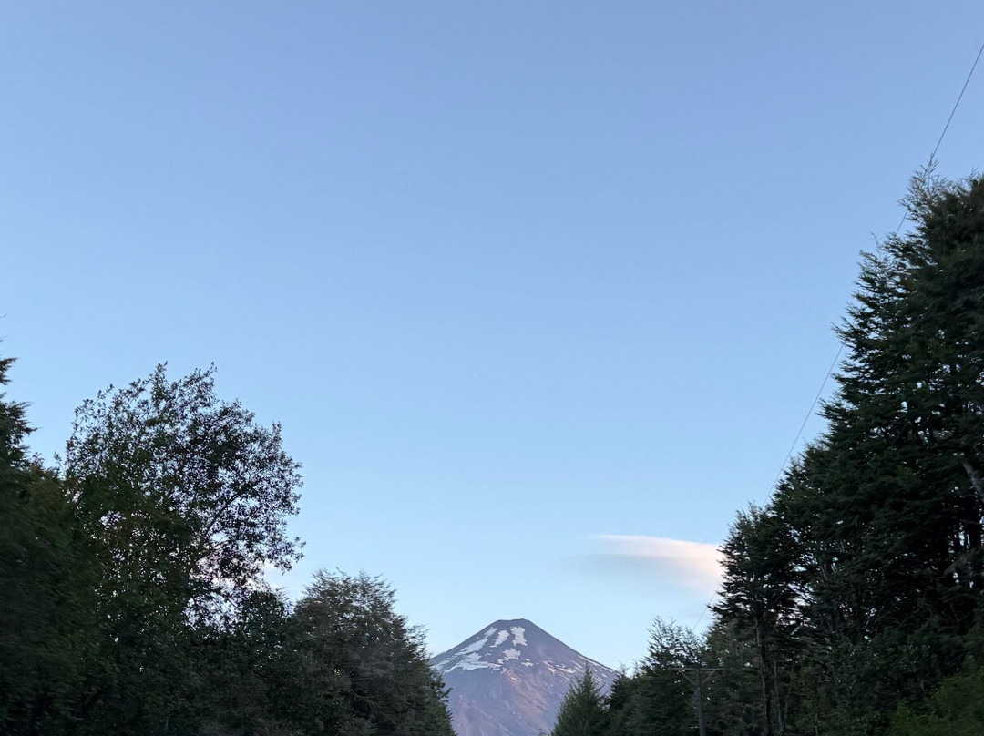 湖畔山林小屋主图
