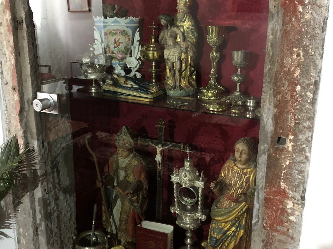 Igreja da Misericórdia-Praia da Vitória必去景点