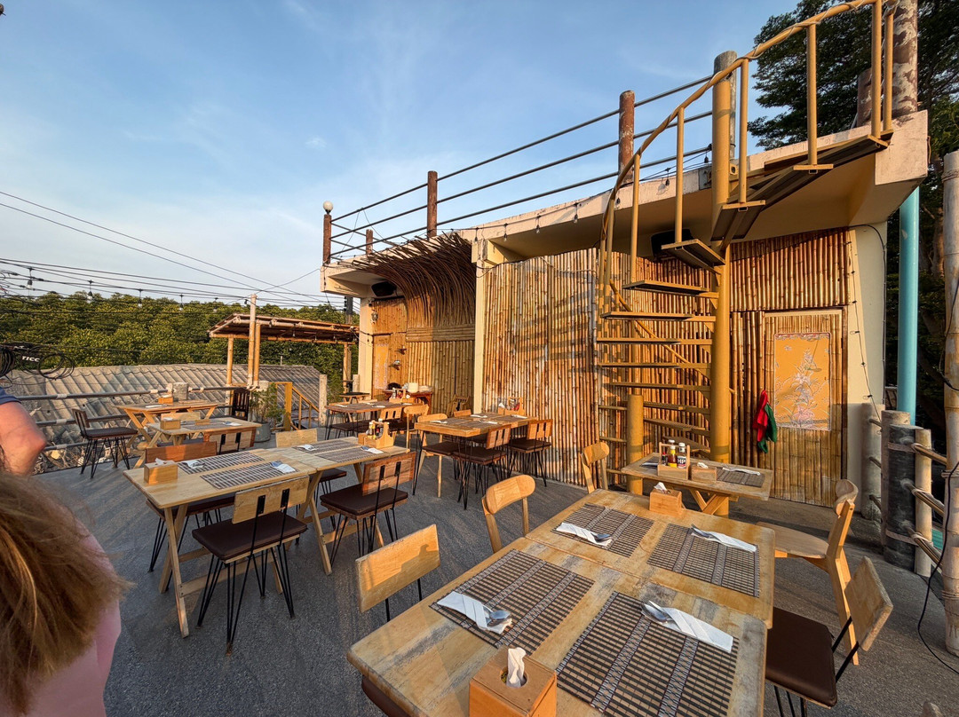 The Sunset Bar & Restaurant