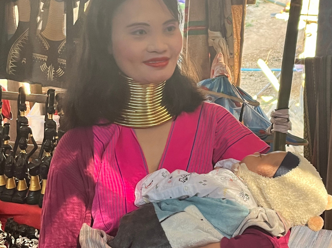 Longneck Karen Village-清莱必去景点