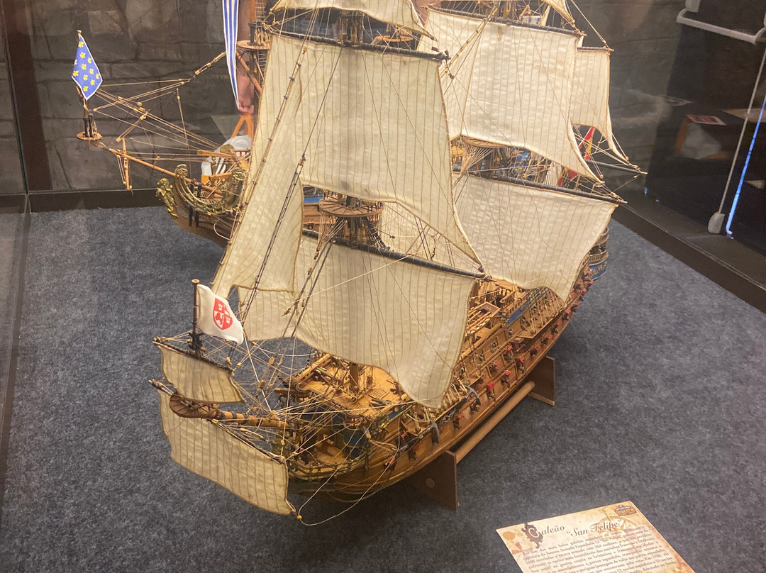 Aventura Pirata-康泊琉海水浴场必去景点